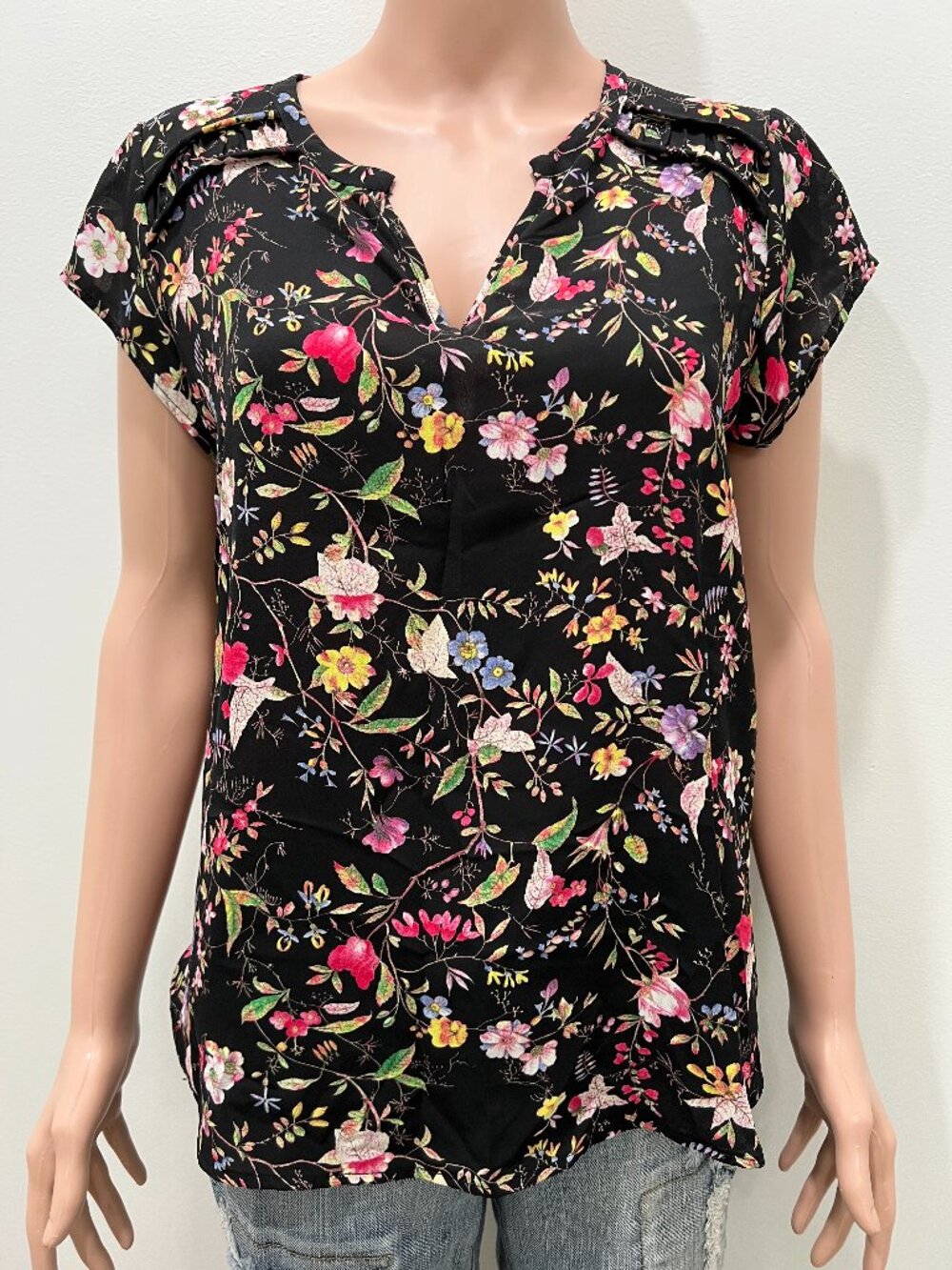 Pleione sheer blouse size M
